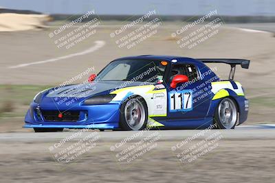 media/Oct-25-2025-CalClub SCCA (Sat) [[34c778dfbe]]/Group 2/Race/